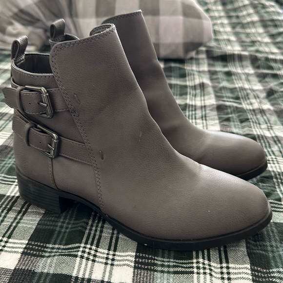 Gray Boots - Picture 1 of 7